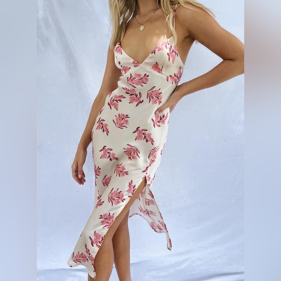 Princess Polly - Gigi Midi Dress Cream - Picture 1 of 3